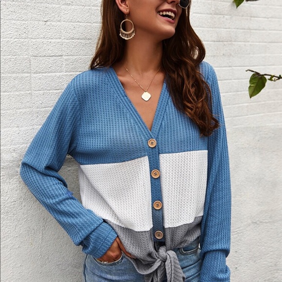 Top / Cardigan - Picture 2 of 5